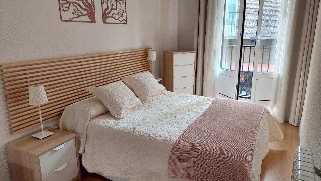 Ibarrenea Apartamento بنبلونة المظهر الخارجي الصورة
